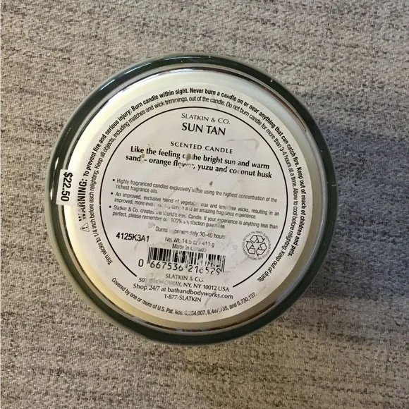 Sun Tan Scented Candle Bath & Body Works 3 Wick - Picture 4 of 5